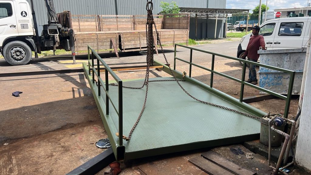 construction site lifting platform puchong