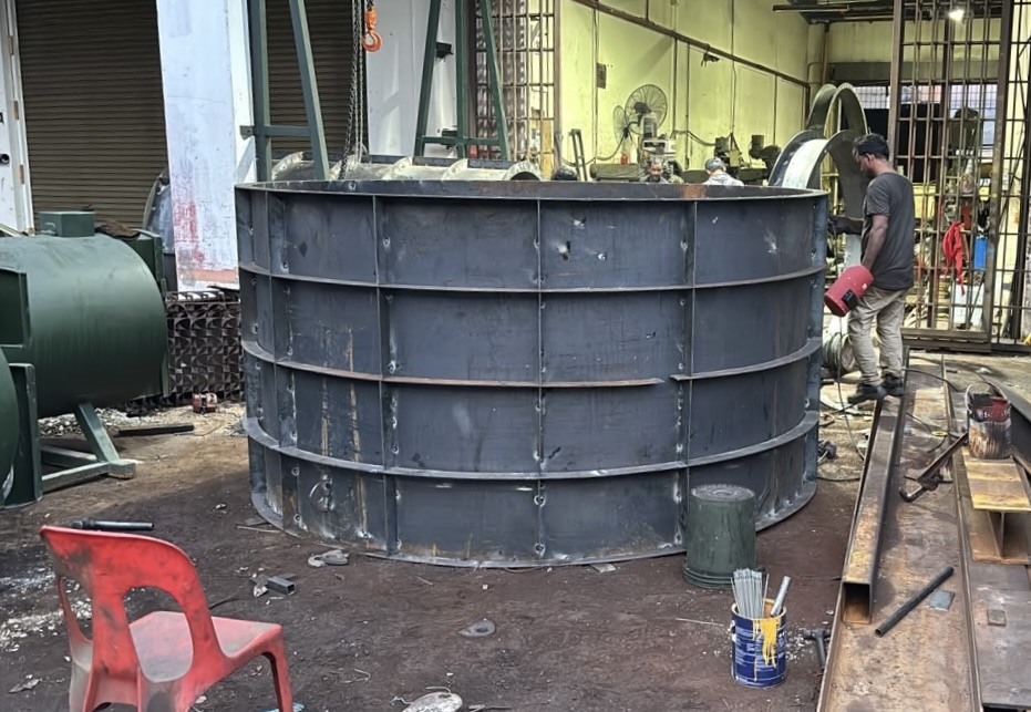 bridge pier column casting mould